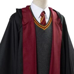 Harry Potter Uniforme Scolaire Gryffindor Robe Cape Tenue Halloween Carnaval Cosplay Costume -Newcossky 9e9003adba69528a5ff29337ab668f39