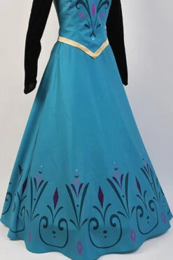 La Reine Des Neiges 1 Frozen 1 Elsa Robe De Couronnement Cosplay Costume -Newcossky La Reine des Neiges 1 Frozen 1 Elsa Robe de Couronnement Cosplay Costume 7